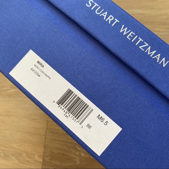 Stuart Weitzman Mira Mules (Low Heels) Black NIB - Picture 7 of 7